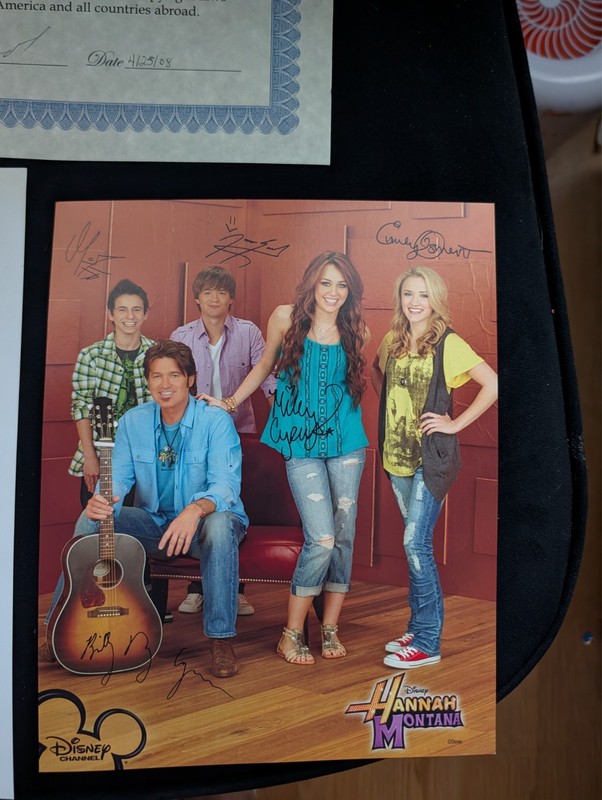 Hannah Montana Cast Signed Poster w/ Miley Cyrus Billy Ray Cyrus +4 Autographs C
