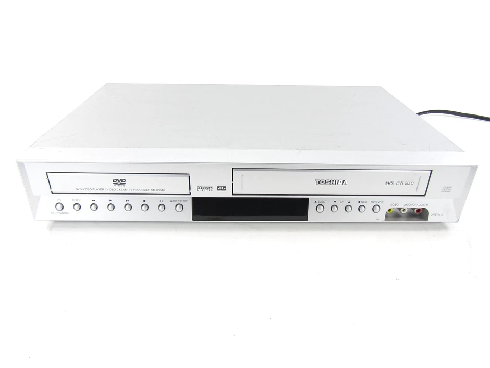 Toshiba SD-KV540SU DVD Player / Video Cassette Recorder (VCR) w/ Remote Control - Image 2 of 4