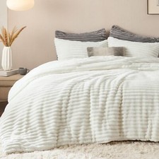 Queen Fluffy Comforter Set -3 pcs,1 plush queen comforter set with 2 pillowcases