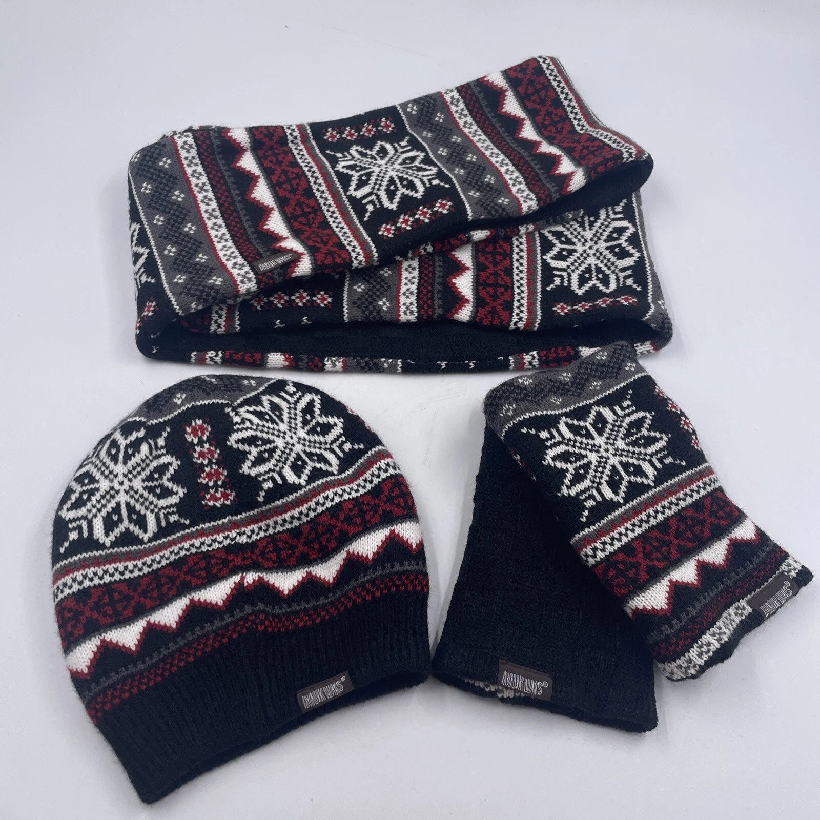Muk Luks Reversible Winter Set - Hat / Infinity Scarf / Arm Warmers - Acrylic