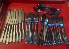 39 Pc Hampton Signature BERGEN Stainless Flatware Service For 8 Missing 1 Fork