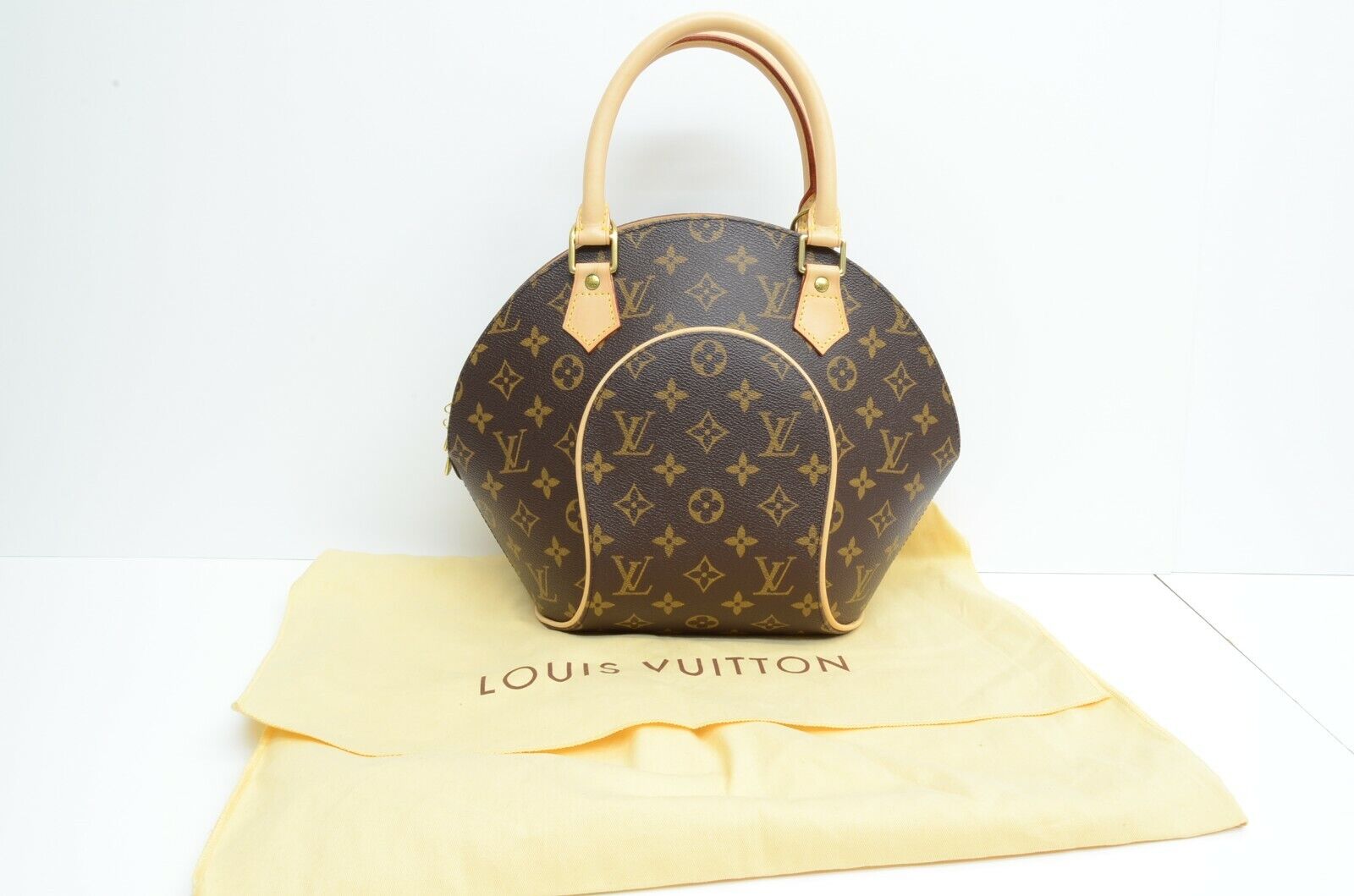 Louis Vuitton, Bags, Sale Vintage Louis Vuitton Ellipse