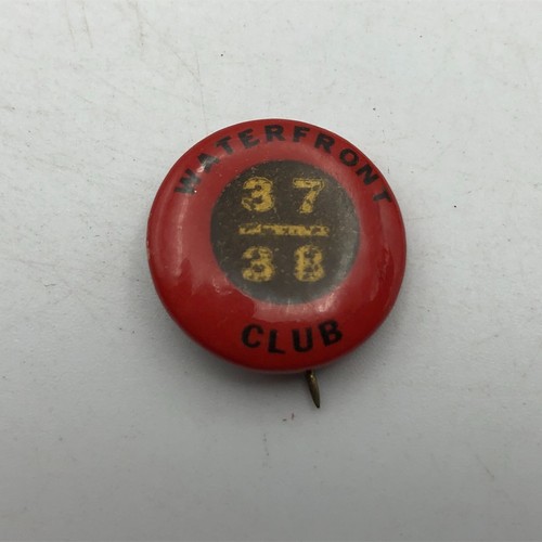 37/38 WATERFRONT CLUB spilla bottone spilla distintivo mistero incerto vintage AIUTO - Foto 10 di 14