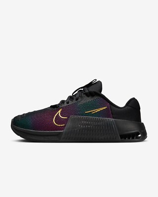 NIKE Women's Metcon 9 PRM FB7151-001 Black Fireberry Metallic Gold