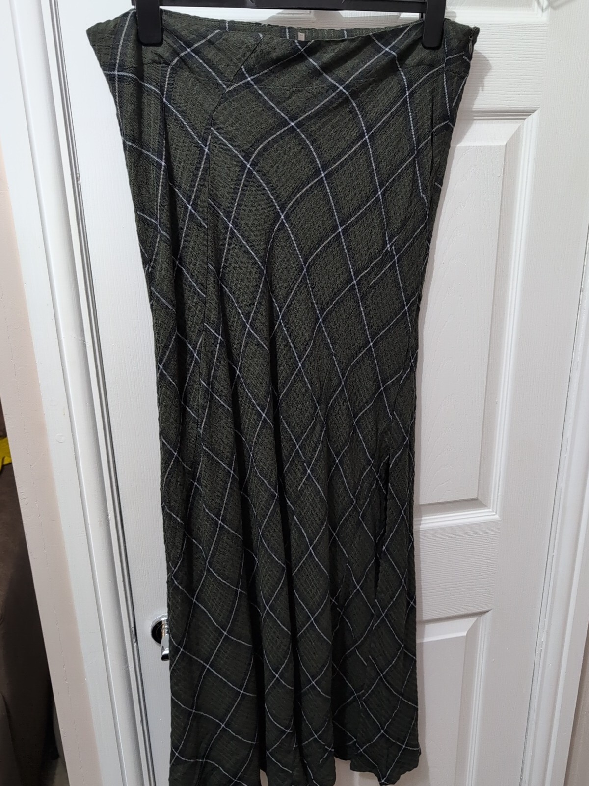 Picture 1 of 5