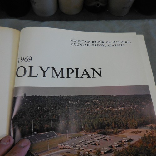 1969 Mountain Brook High School Yearbook Birmingham, Alabama Annual - 第 2/4 張圖片