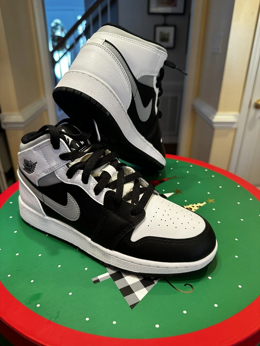 Air jordan hotsell 1 retro shoes