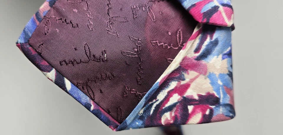 🎷 Miles Davis 真丝领带 – 充满活力的抽象爵士灵感设计 - 55 英寸 4 英寸 — 第 3/4 张图片