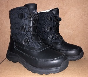 ugg lachlan winter boot