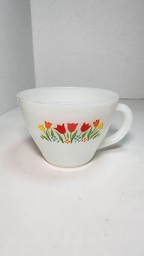 Vintage Anchor Hocking Tulip Teacup EUC