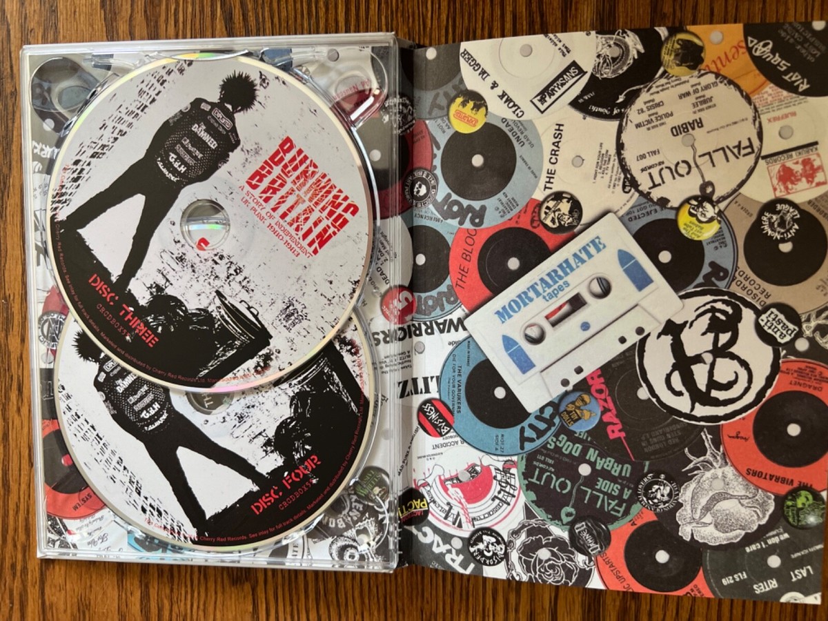 ミュージック BURNING BRITAIN DVD Amazon.com: Burning Britain - The History Of UK Punk 1980