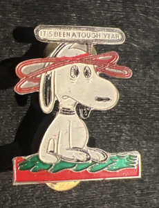 Vintage Snoopy Pins | eBay