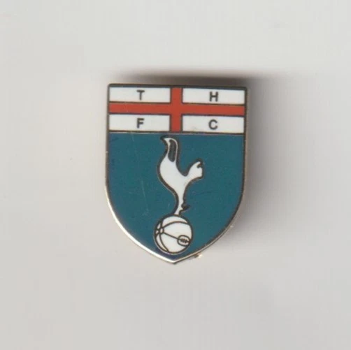 Smart Rare collectable Tottenham Supporter Enamel Badge Wear