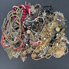 8LB Vtg to Modern Fashion Costume Necklace Jewelry Beaded Tangled Metal Lot 10