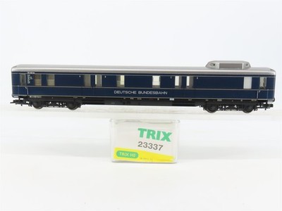 HO Scale Trix 23337 DB Deutsche Bundesbahn Baggage Passenger Car #105 060
