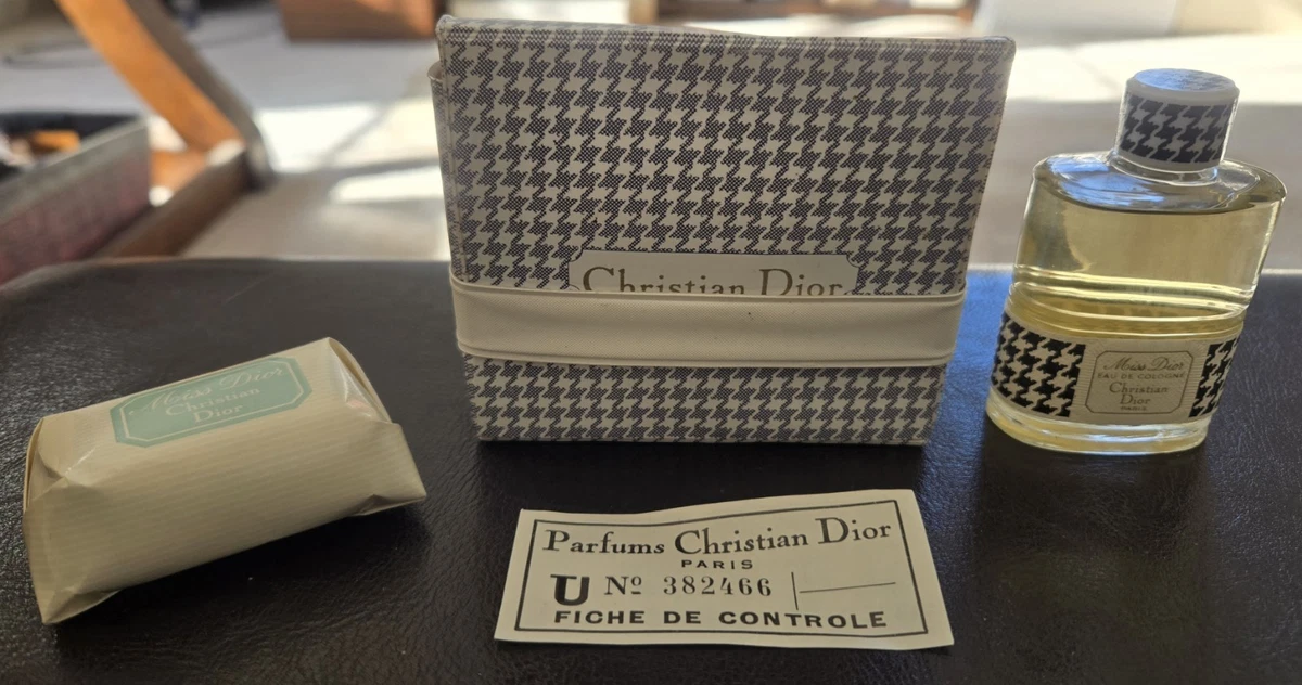 香水(女性用) Miss Dior Eau de Cologne 54ml Amazon.com : Miss Dior for Women by Dior 3.4 oz EDP Spray : Beauty