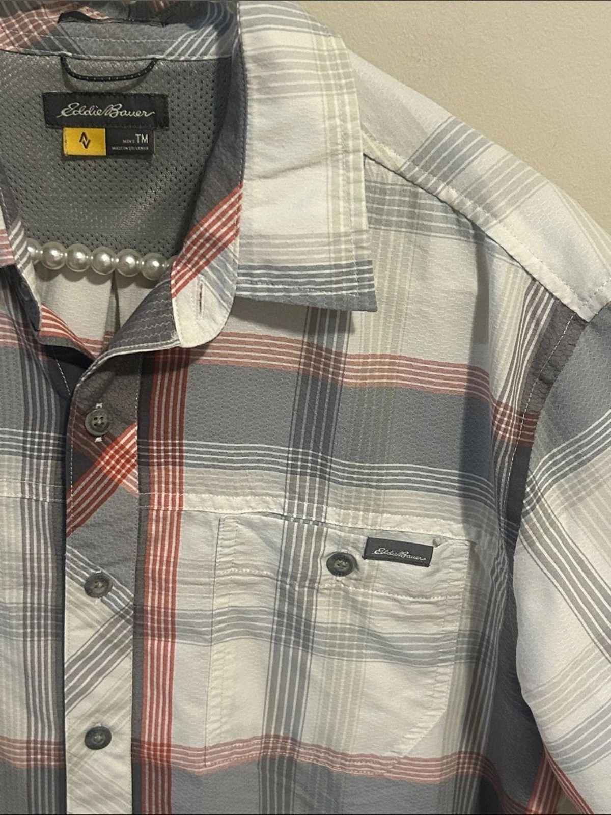 Eddie Bauer Travex Mens TM Medium Tall Plaid Short Sleeve Hiking Shirt Grey Red
Opens in a new windo