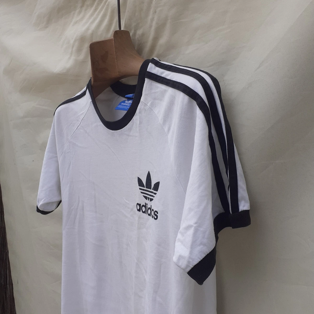 Adidas originals shop ringer t shirt