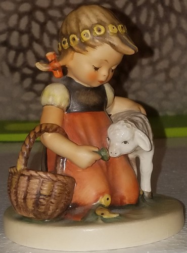 Hummel figurine 1960 4.5" "Favorite Pet" 361 TMK 5 Girl w baby lamb sniff flower - Picture 2 of 11