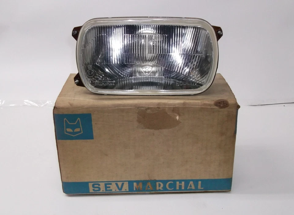 Левая или правая фара Renault R12 R10 R15 R16 — Sev Marchal Equilux 61226003 - Изображение 2 из 4