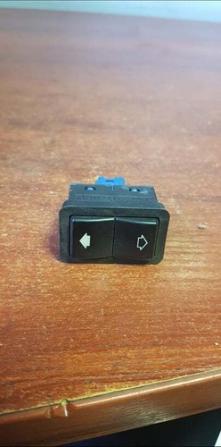 BMW 5 7'er E39 E38 TÜR FENSTERHEBER SCHALTER STEUERKNOPF REGLER 8368932