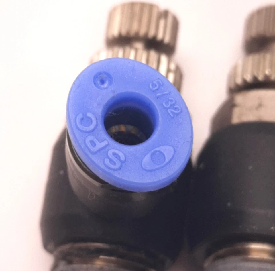 Lot of 4 SPC NSE 5/32-N01U-O EPNI Speed Controller Elbow 1/8" NPT to 5/32" Tube - Image 2 of 4