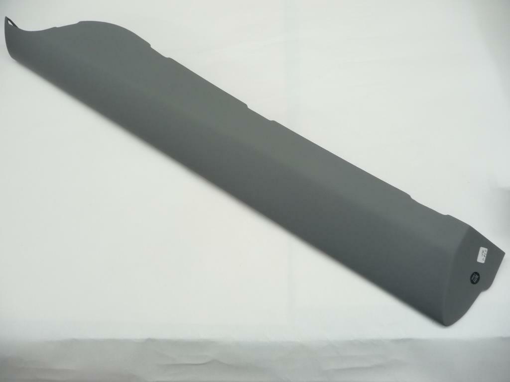 16-19 McLaren 540C 570S Right Passenger Lower Door Sill Panel Cover 13A7119CP OE