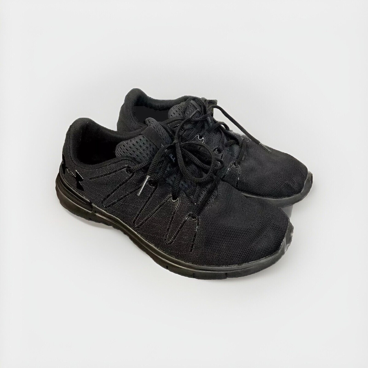 UNDER ARMOUR UA THRILL MEN'S BLACK RUNNING SHOES #1295736-003 Size