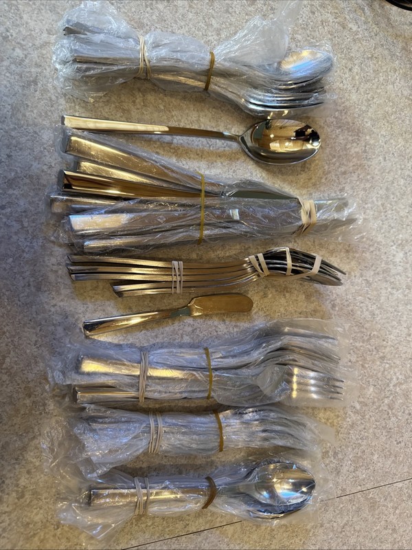 46 Piece Set Food Network Stainless Steel Silverware NEW