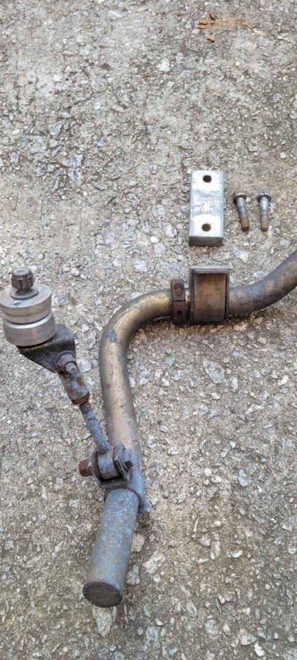 Barra estabilizadora delantera y trasera 83-91 Porsche 944 Weltmeister Foto 2 de 4