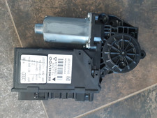 Lève vitre Audi A4
