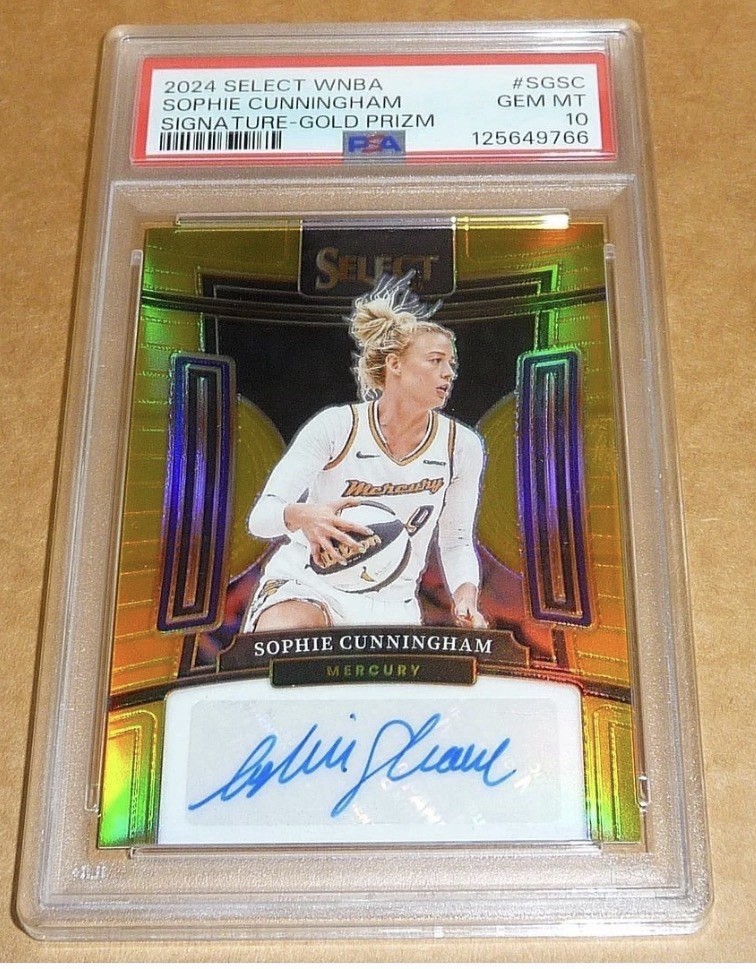 Panini 2024 Select WNBA Sophie Cunningham Gold Prizm Auto PSA 10 #SGSC view 4