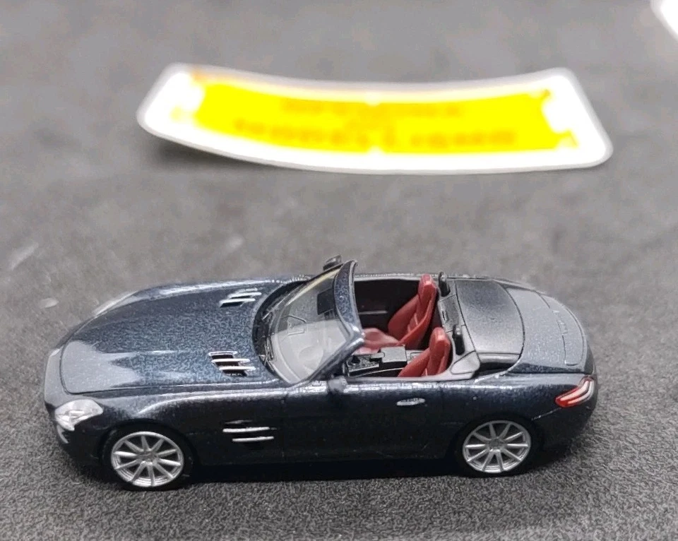 1:87 herpa Mercedes SLS AMG Roadster - Immagine 4 di 4