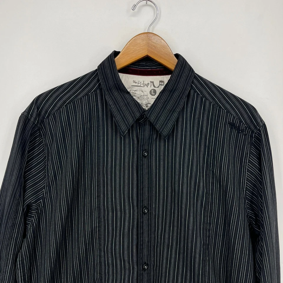 Quicksilver Long Sleeve Button Shirt Men's L Black Striped Y2K Polyester Blend - Image 2 of 4