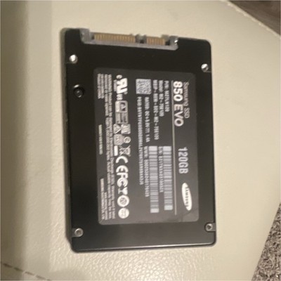 Samsung 850 EVO 120GB 2.5 in SATA Internal SSD Solid State Drive MZ-75E120