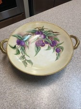 Circa 1920–1930 hand-painted Japanese bowl w/ ‘MH’ mark, gold trim. Great Shape