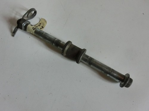 Kawasaki LTD 250 KZ250G Hinterradachse Achse Felge Schraube Hinterrad