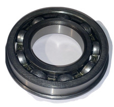 22G800 - AP2 main hub pinion bearing (either side of the pinion gear)