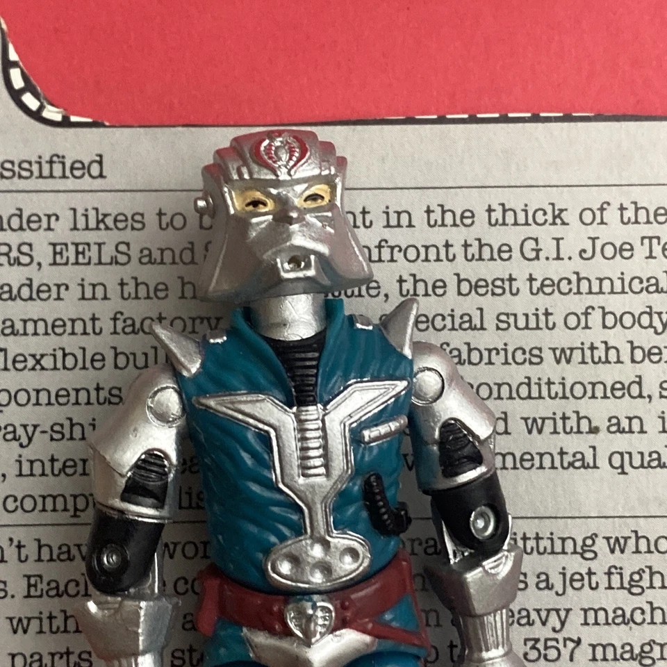 GI Joe Hasbro Cobra Commander Battle Armor 1987 Action Figure w/File Card - Image 2 of 4