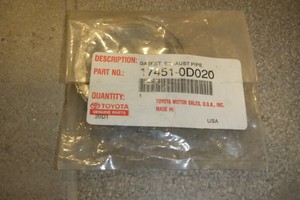 Toyota 17451 0r010