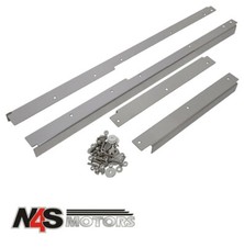 LR DEFENDER BRUSHED STAINLESS STEEL FRONT & 2ND ROW DOOR THRESHER. DA4794B