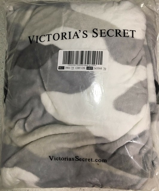 NIP VICTORIA'S SECRET PINK Soft Cozy Fleece Blanket Throw White Gray