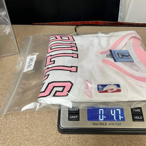 Chicago Bulls Deng #9 Jersey Shirt Youth Girls Small 7-8 Reebok NBA V-Neck S - Picture 11 of 11