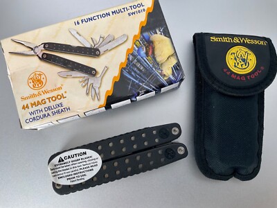 Smith & Wesson Mag 44 - 16 Function Multi-Tool W/Sheath Original Owner # SW 1010