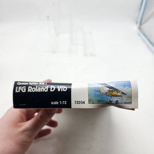MAC DISTRIBUTION 1/72 LFG ROLAND D.VIb #72034 Brand New Damage Box Free Shipping - Picture 5 of 9