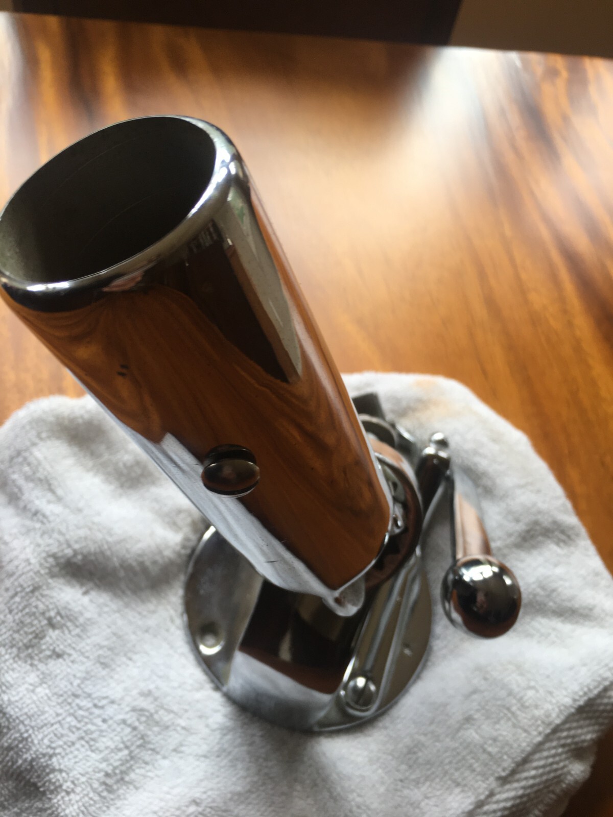 Larson Boat Adjustable Deck Mountable Stainless Coated Brass Fishing