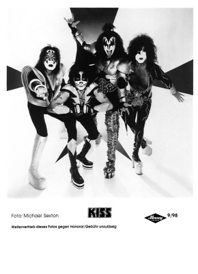 Kiss - Promo Photo 1998 - Psycho Circus - Gene Simmons - Ace Frehley