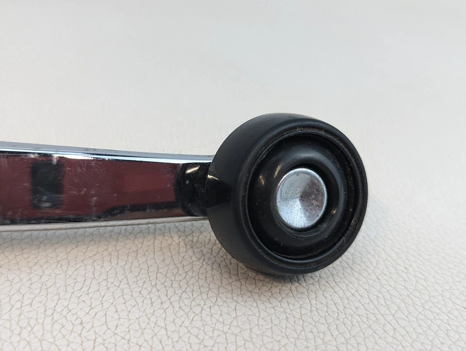 Ручка окна Dodge Omni GLH Shelby Charger Horizon 4480649 4310824 Rampage - Изображение 4 из 4