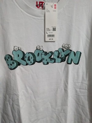 Mens uniqlo kaws Brooklyn t shirt blue green L Large New NWT