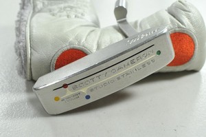 Putter Scotty Cameron Titleist Newport Beach 303 Studio Stainless - Inox - 84 Cm - Reconditionné - Droitier